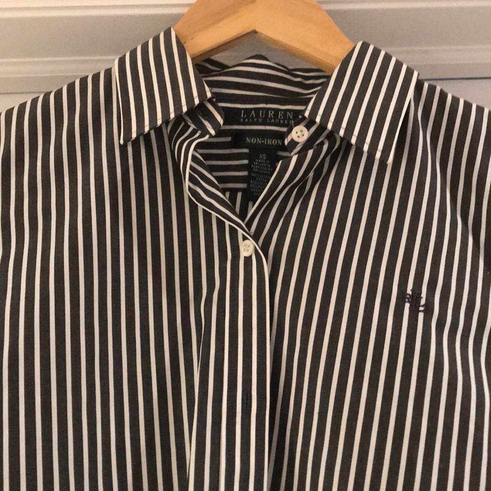 Button Down Top - Picture 2 of 4